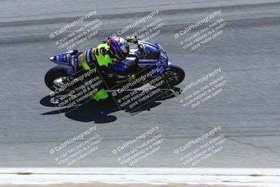 media/Jun-26-2022-CRA (Sun) [[122d0e5426]]/Race 13 (Expert 1000 Superbike)/Start Finish/